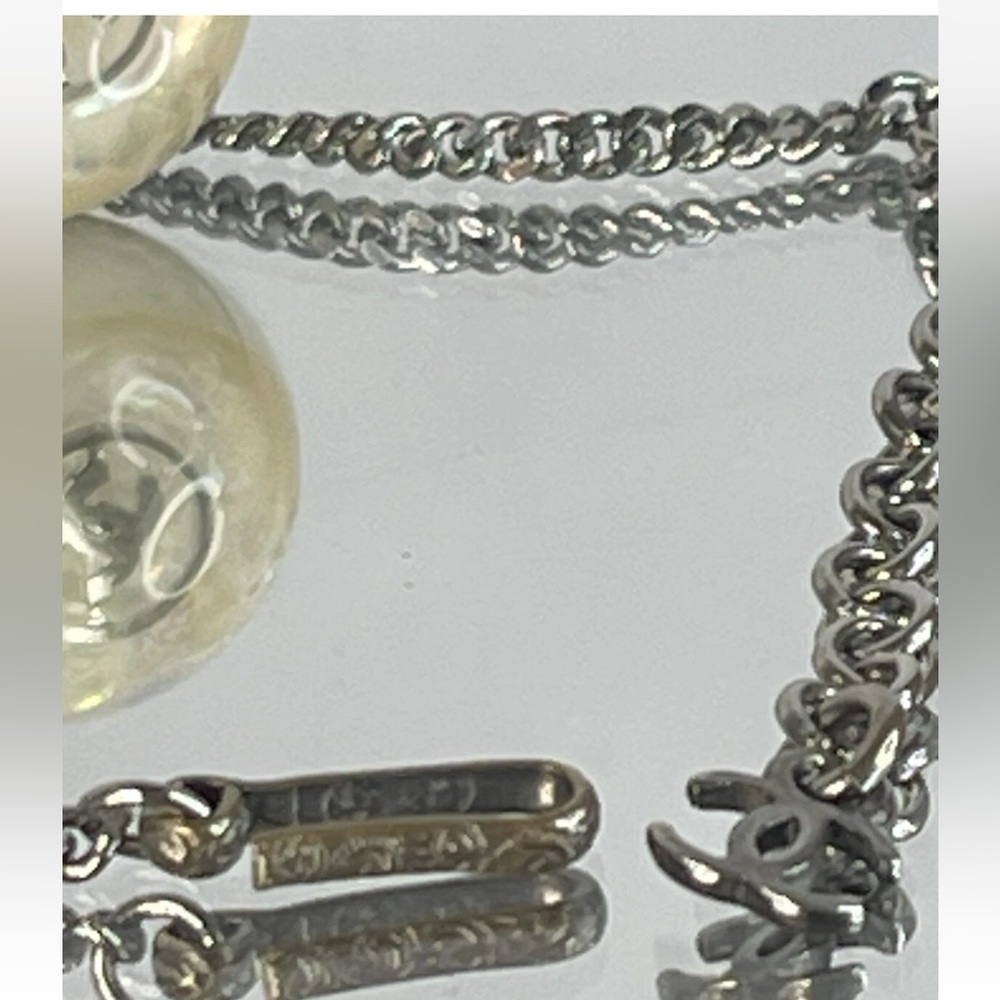 CHANEL Two-Tone Pendant Necklace - Picture 5 of 9